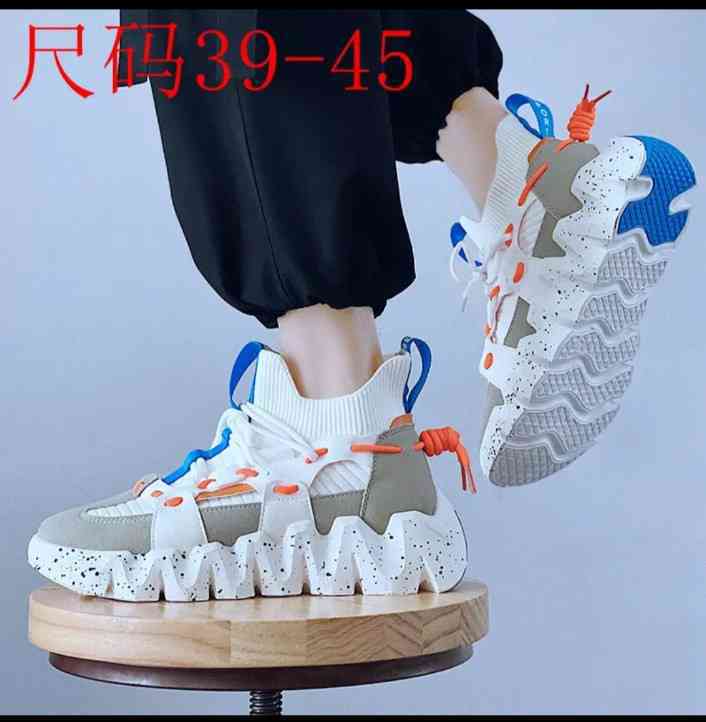 Speakers Shoes for men and women ( Dh 32) - Image 3